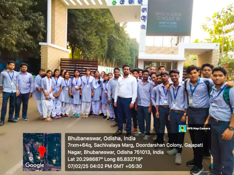 Students of DRIEMS Polytechnic Gain Industry Insights at OCAC & CTTC, Bhubaneswar!